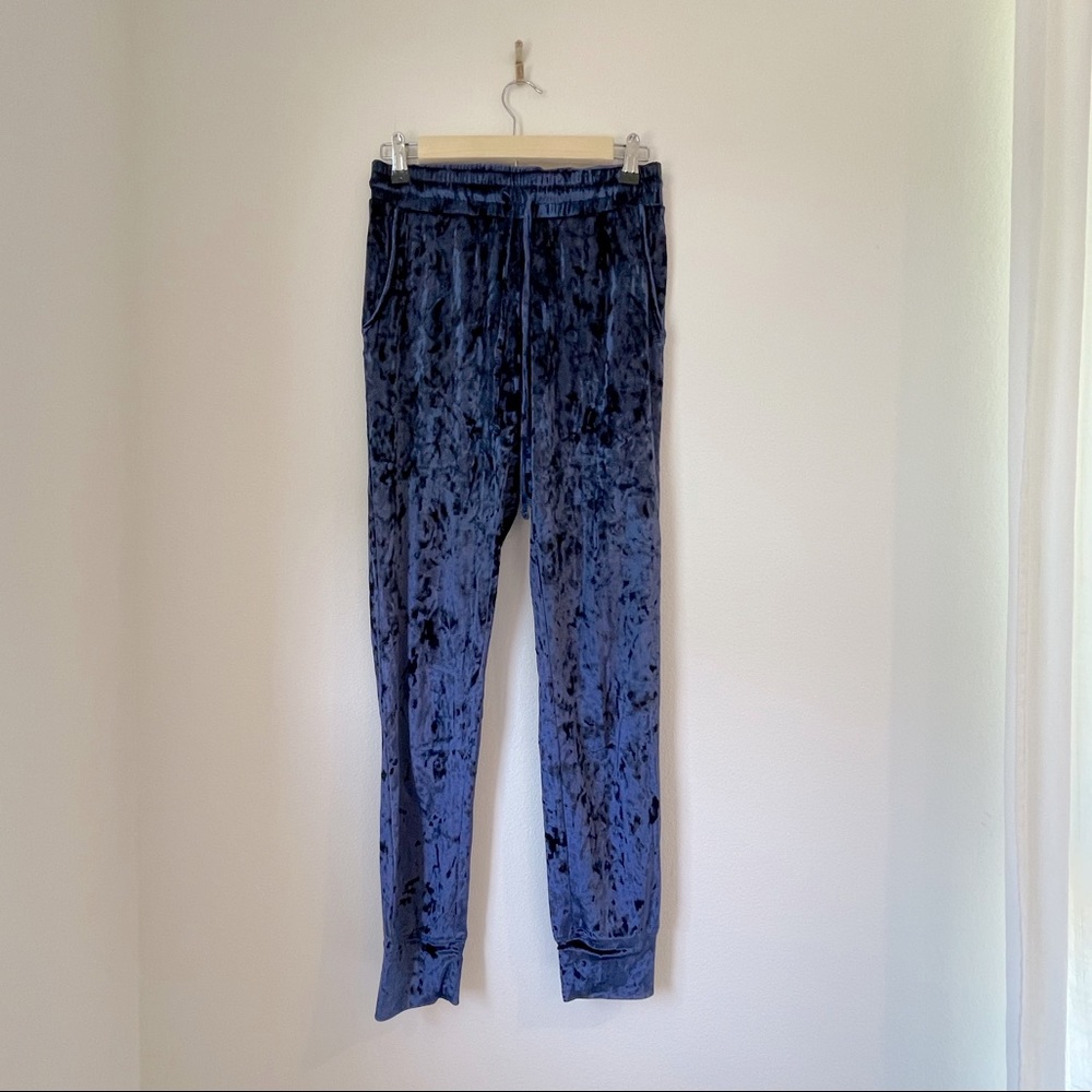 Blue Velvet Joggers w/ Pockets - Size XS